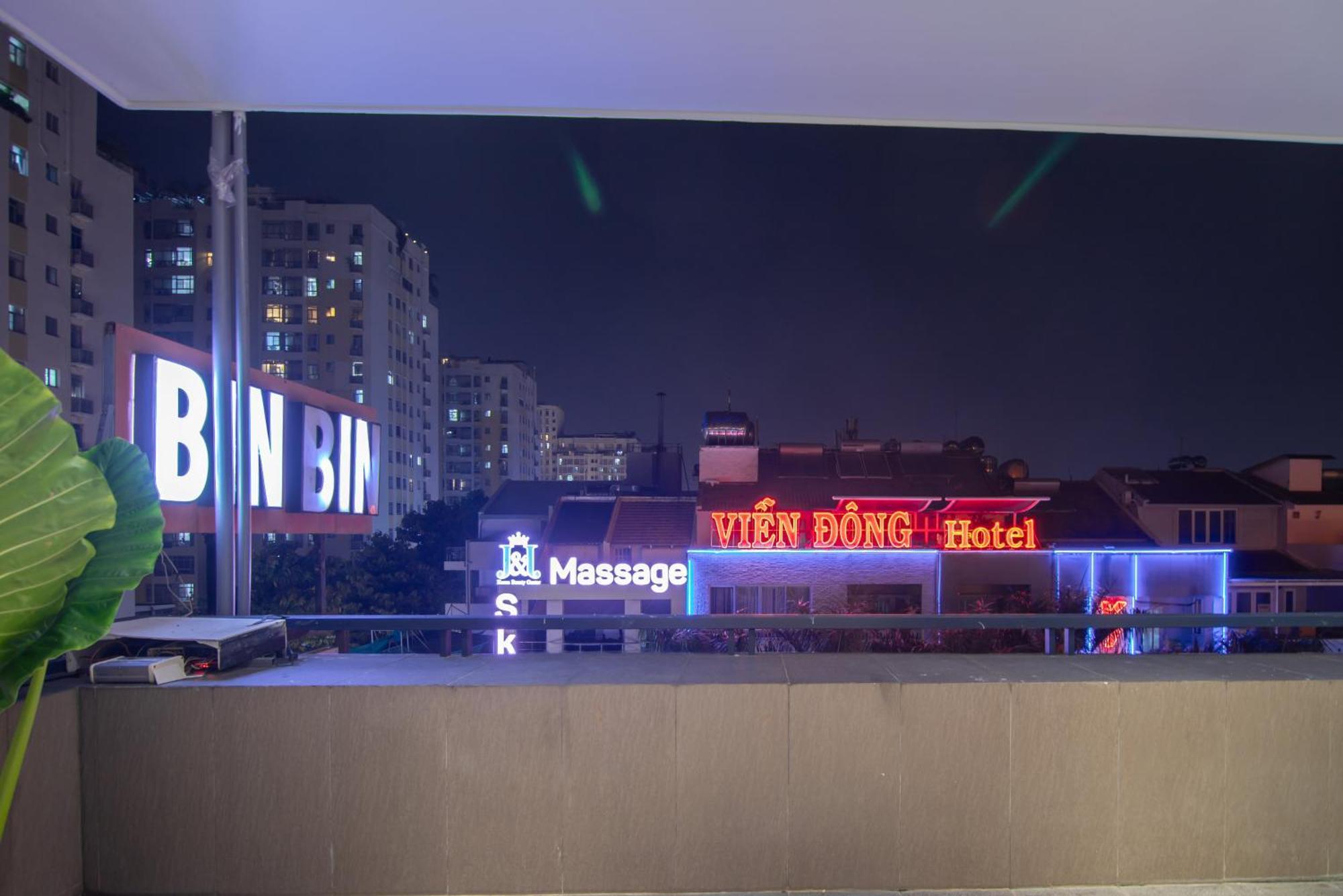 Bin Bin Hotel 6 - Near SECC D7 Ho-Chi-Minh-Stadt Exterior foto